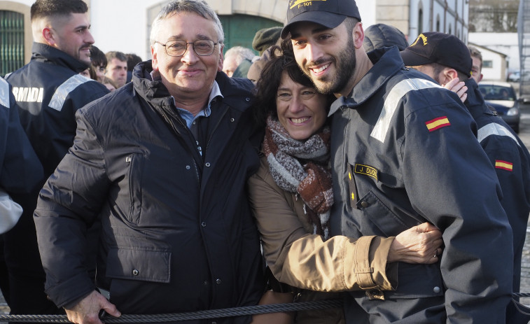 Parada en la base de Rota de los buques de guerra que partieron el sábado de Ferrol