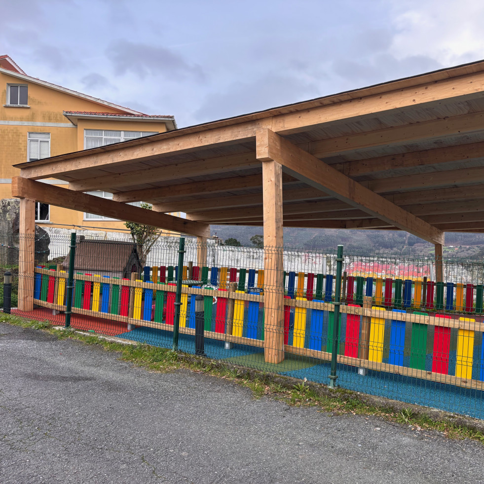 Cabanas concluye las obras de su nuevo parque infantil cubierto