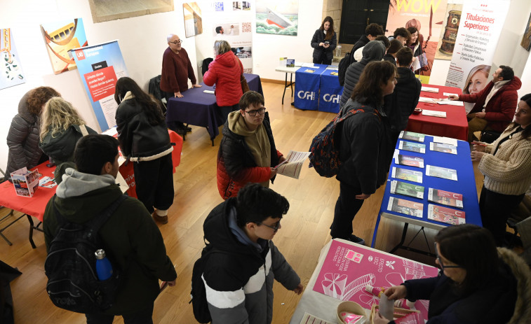 La II Feira de Universidades de Pontedeume cierra esta edición con balance positivo