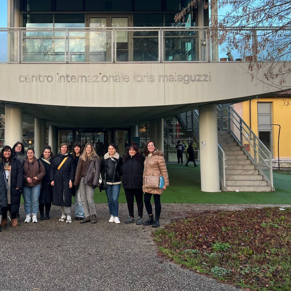 La experiencia educativa de Reggio Emilia llega a los colegios de Valdoviño