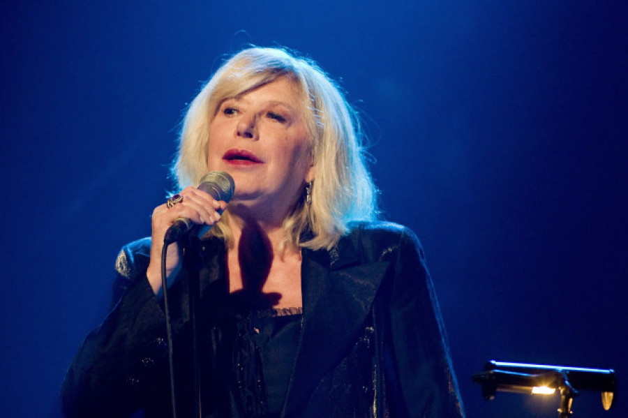 Muere Marianne Faithfull, cantante, actriz y compositora, musa de Rolling Stones