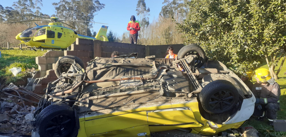 Una salida de vía en Ordes aumenta hasta tres los fallecidos en accidentes de tráfico en Galicia