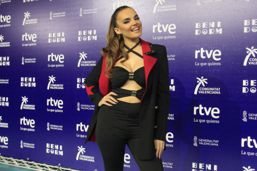 Melody, 'Esa diva' que va de los gorilas a Eurovisión