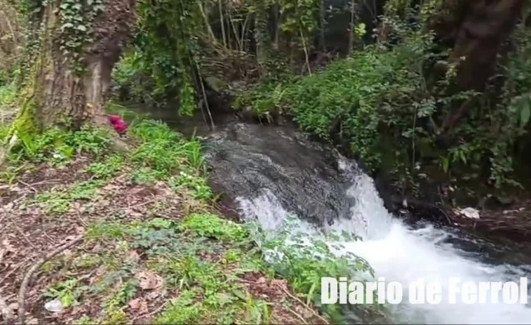 Un tramo del rego de Os Corrais, “en risco de potencial inundación”