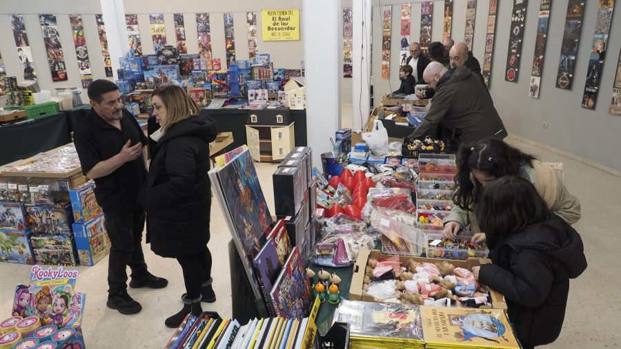 Último día para disfrutar del primer Mercado del Coleccionismo de Juguetes en el Carvalho Calero