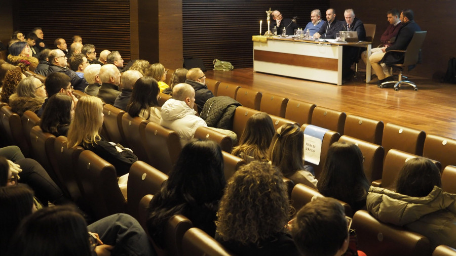 Los cofrades avalan a la Junta de Gobierno de Dolores para la renovación de los estatutos