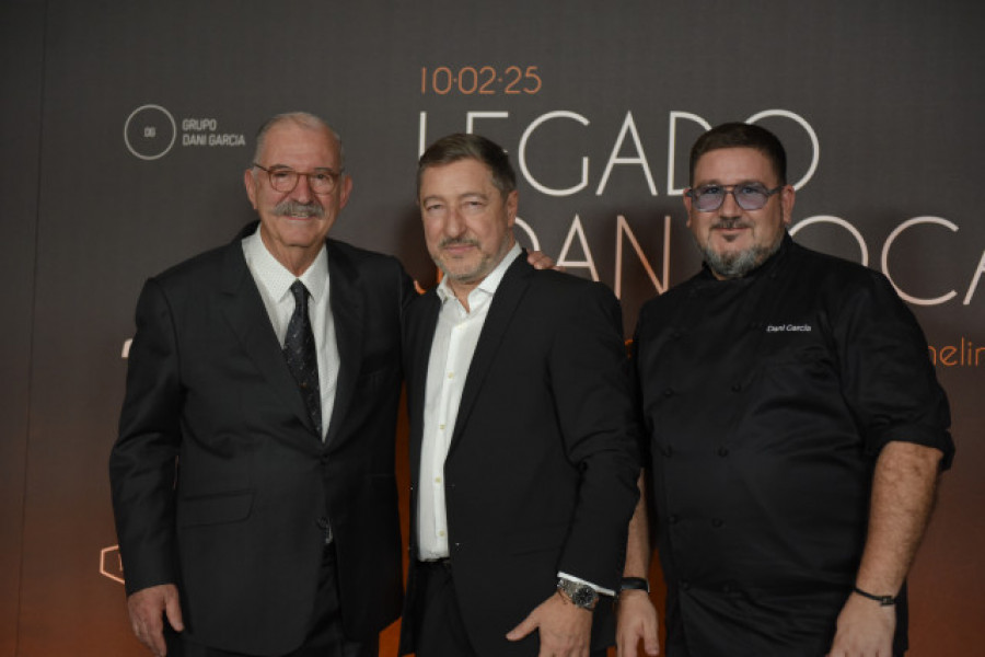 Dani García reúne en Barcelona a 71 estrellas Michelin para homenajear al chef Joan Roca