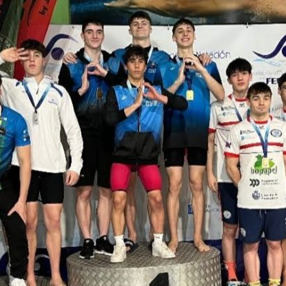 Los júnior del Natación Ferrol lo vuelven a hacer en Pontevedra