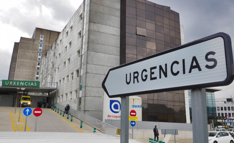 Cuatro heridos leves, dos de ellos menores, en una colisión entre dos turismos en Narón