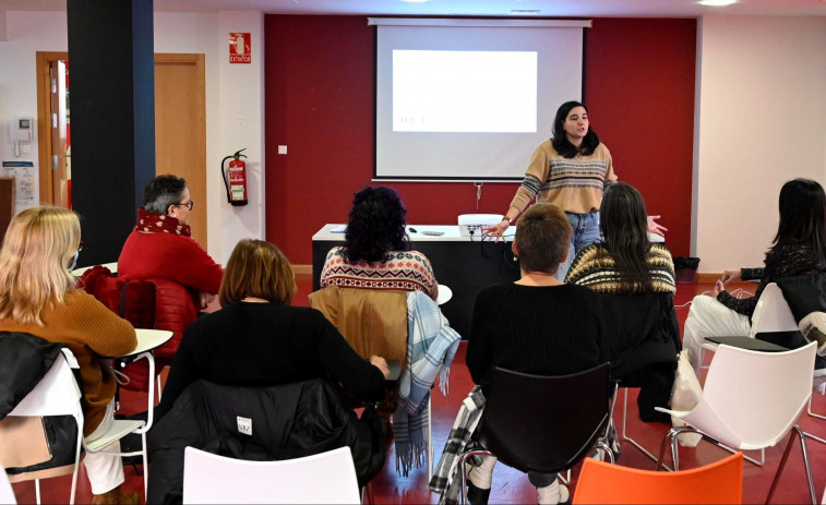 Ortigueira impulsa la Escola de Familias para ayudar a los progenitores en la educación