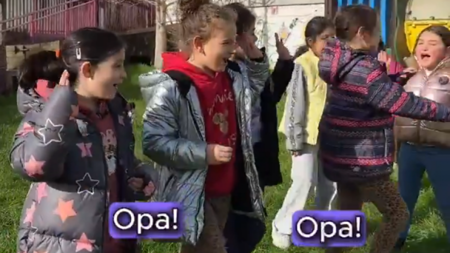 "Opa", "nachiño" y "guarisnais": el cameo viral en la TVG del alumnado del San Xoán de Filgueira