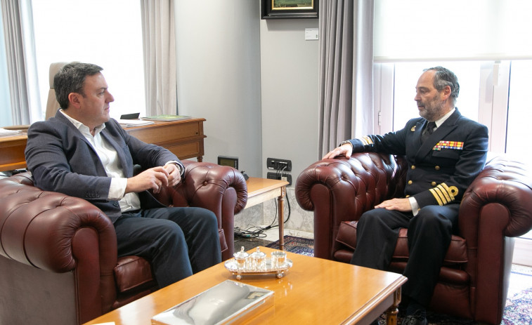 Visita institucional del delegado de Defensa, el ferrolano Jesús Ángel Paz, a la Diputación