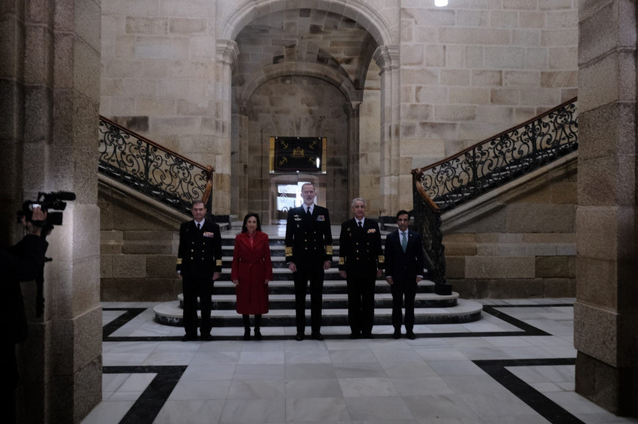 Rey Varela presenta a Felipe VI el proyecto para "Abrir Ferrol al Mar"