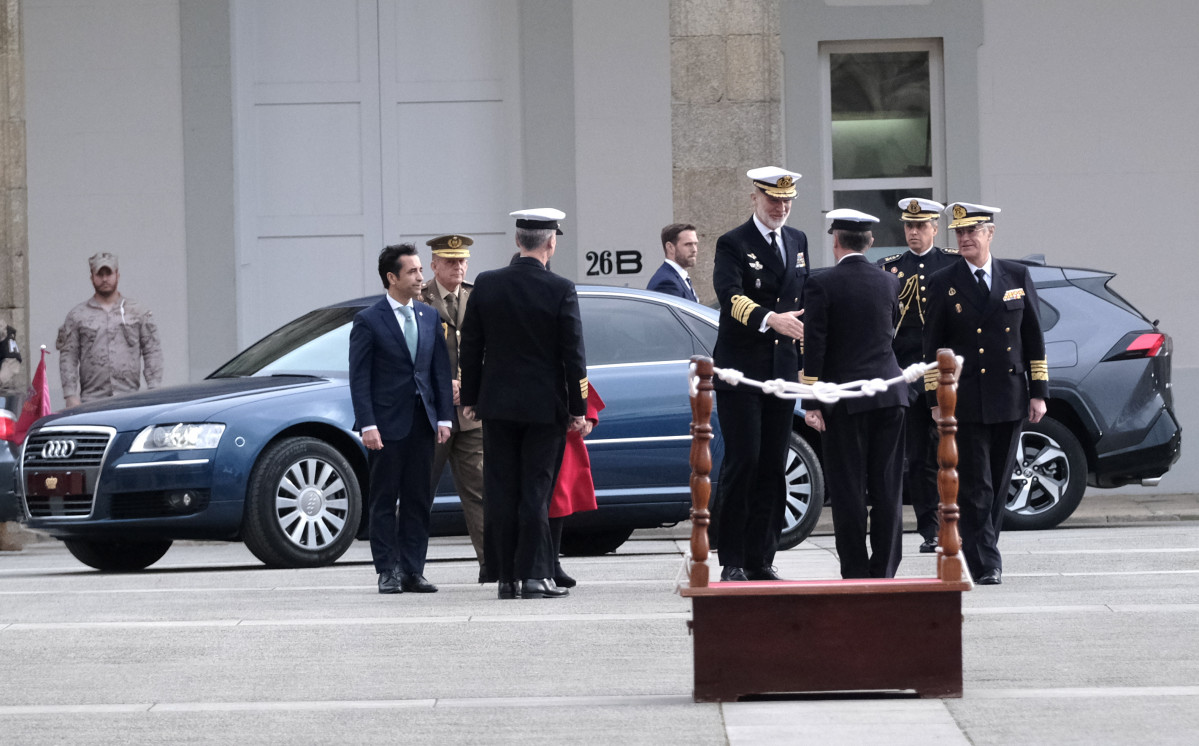 Felipe VI en el Arsenal011