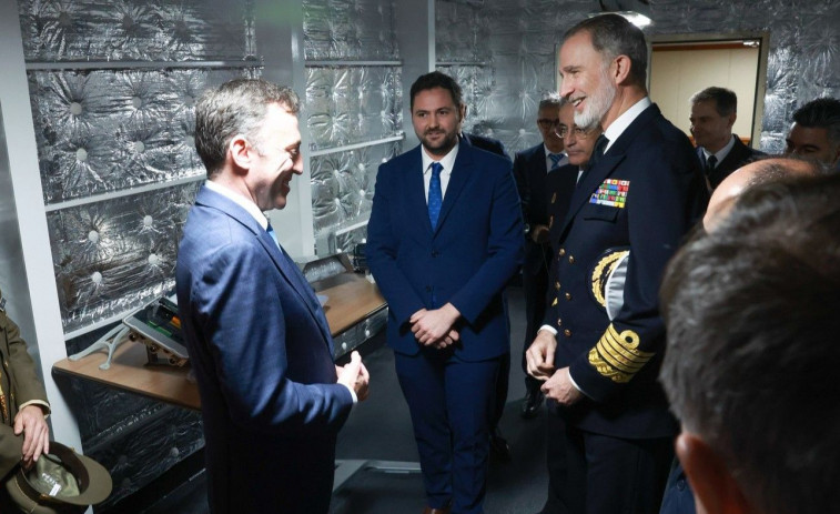 Navantia Ferrol presume de innovación presentando a Felipe VI su SSI, el ‘cerebro’ del buque del futuro