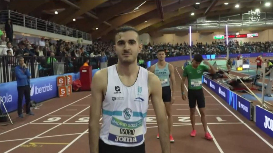 Un valiente Pedro Osorio dinamita la tercera manga de 800 en el Nacional y pasa a la final