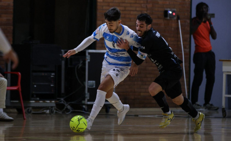 O Parrulo Ferrol tumba al Málaga para sumar su cuarta victoria consecutiva