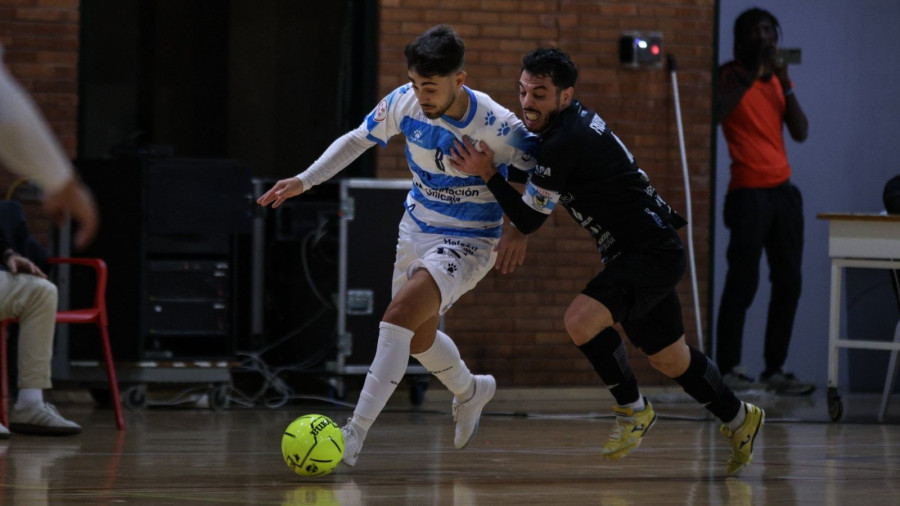 O Parrulo Ferrol tumba al Málaga para sumar su cuarta victoria consecutiva