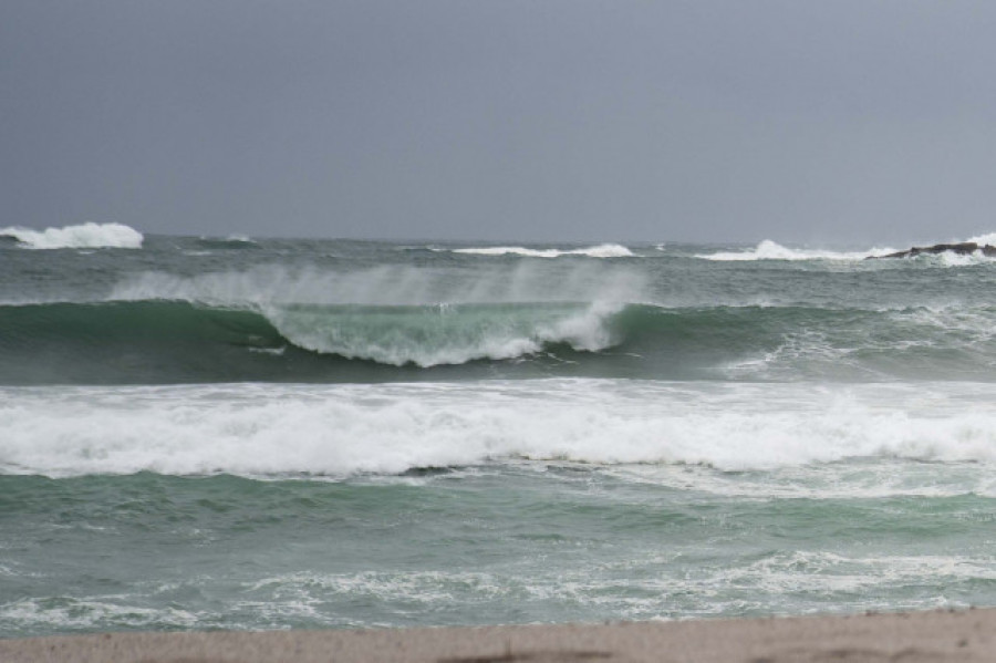 Alerta de temporal en todo el litoral gallego y suspensión de actividades deportivas