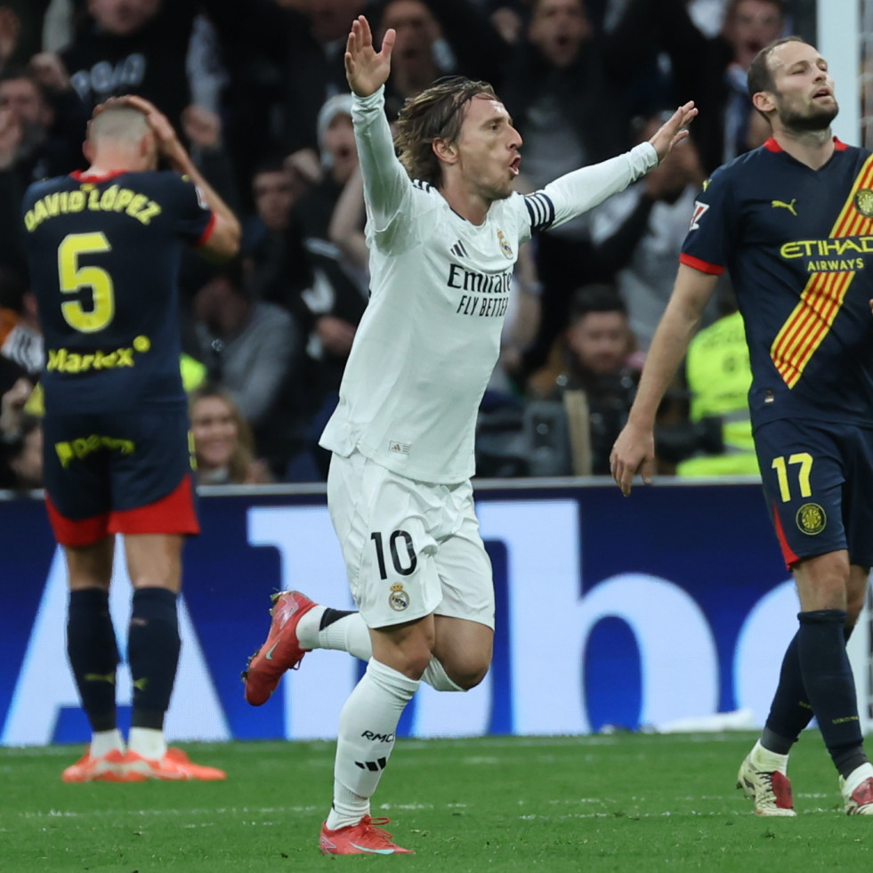 Modric y Vinícius dan un cómodo triunfo al Real Madrid ante el Girona  (2-0)