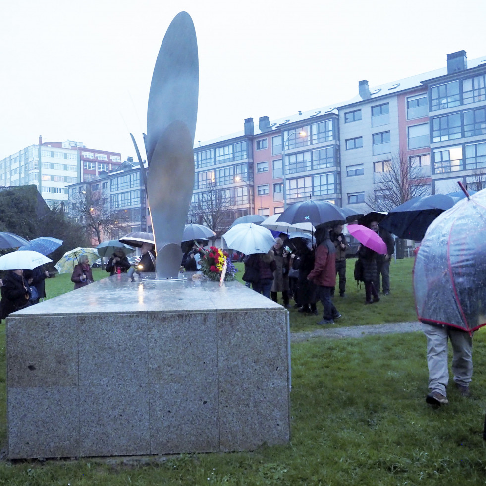 El monumento a las víctimas del franquismo de Ferrol cumple un año