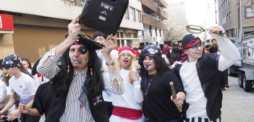 Las imágenes del desfile de carnaval del colegio Mercedarias