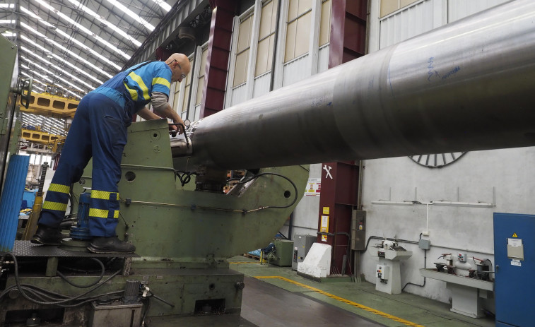 Unos 300 trabajadores de Navantia esperan la aprobación del convenio para entrar en el contrato relevo