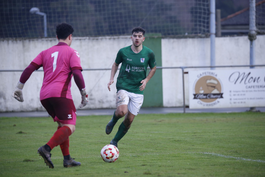 El Galicia Mugardos cosecha un gran empate a costa de un enrachado Pol (0-0)