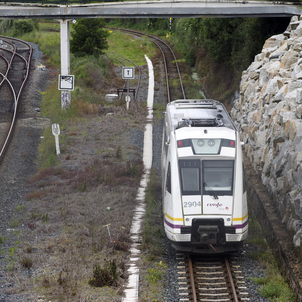 Denuncian la supresión de más de 200 servicios de tren a Ferrol entre enero y febrero