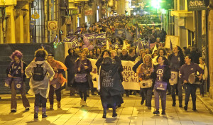 8-M en Ferrol: las imágenes de la multitudinaria concentración feminista