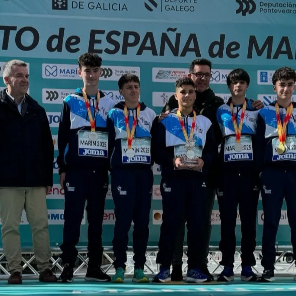 La marcha, muy viva en Narón con la plata nacional del sub 16 Antón Díaz