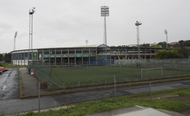 La nueva iluminación del estadio se ejecutará “nas próximas semanas”