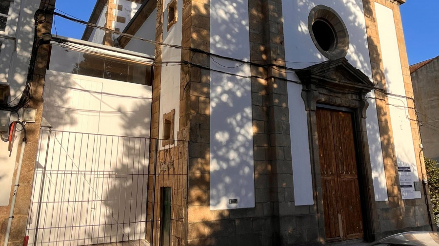 La Virgen llegará el 11 de abril a la iglesia de Dolores, que abrirá ese día sus puertas con una misa