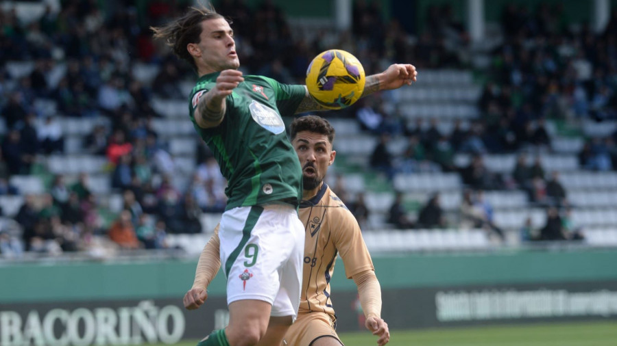 El Racing de Ferrol toca ante el Eibar la partitura del empate (0-0)