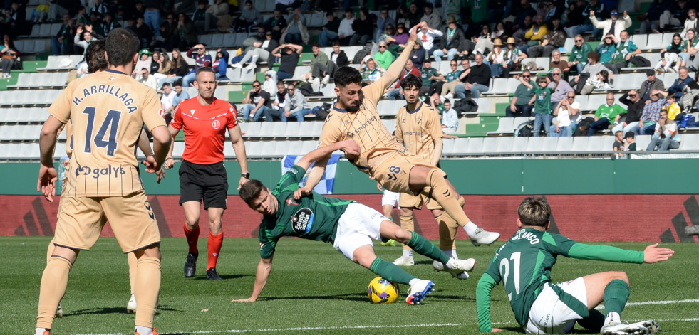 Racing de Ferrol contra el Eibar el partido en imágenes