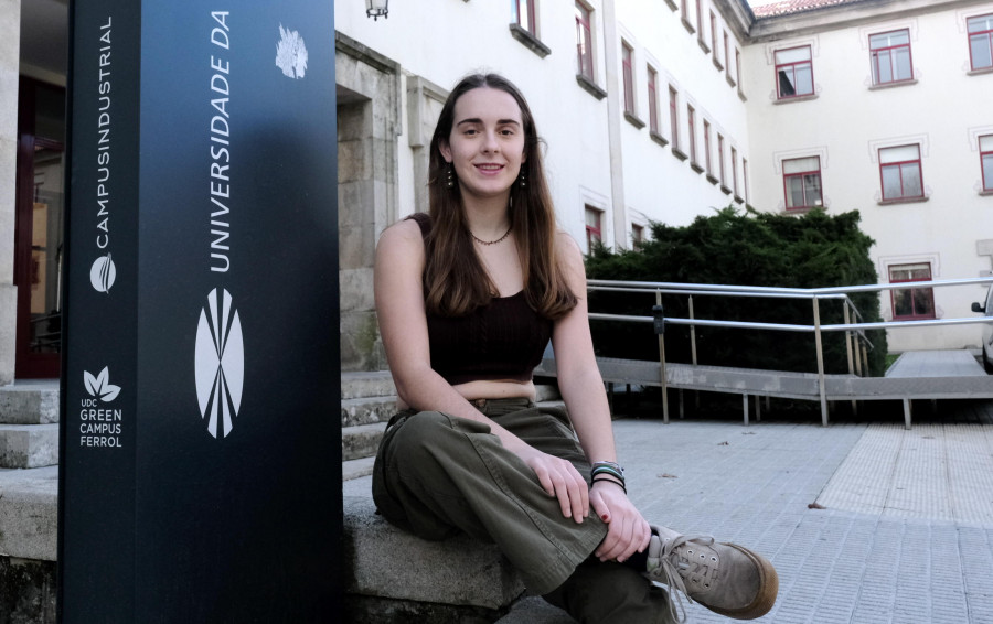 Irene Gallego, alumna del Campus de Ferrol: “Con las semanas, esto tomó un color más bonito”