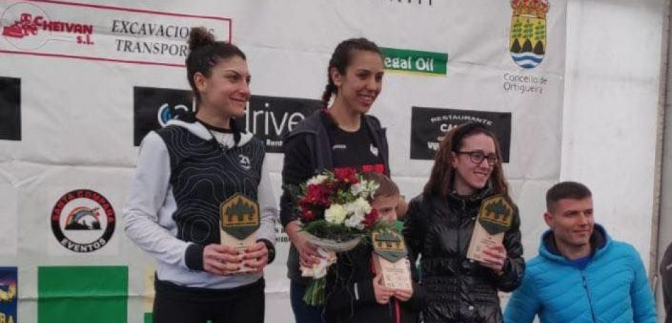 José Santiago y Verónica Bugliot se anotan el trail largo de Montes do Couzadoiro