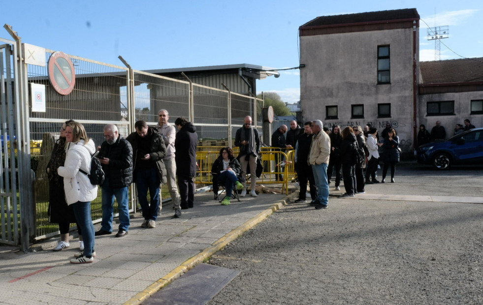 Furor por el Baxi Ferrol: las colas en A Malata para conseguir entradas de la Eurocup