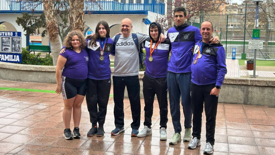 En mojado o en seco, lluvia de medallas para Cedeira y San Felipe Ferrol