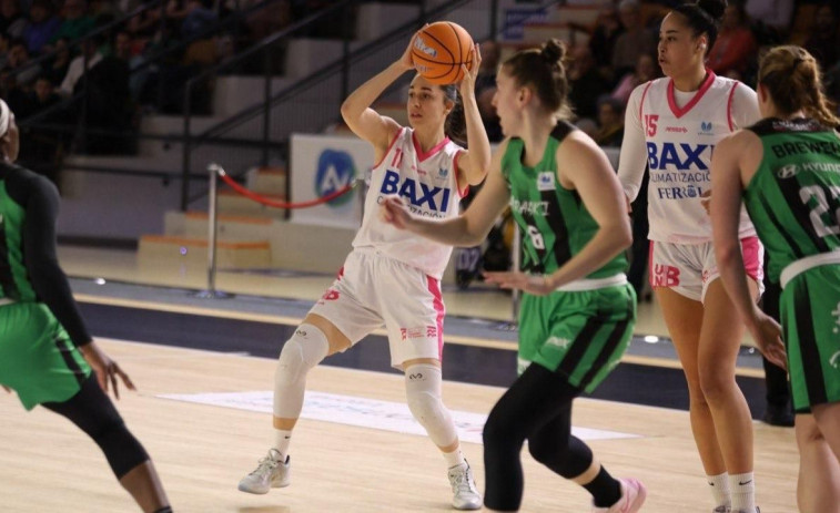 El Baxi Ferrol acumula otra épica victoria ante el Araski (71-72)