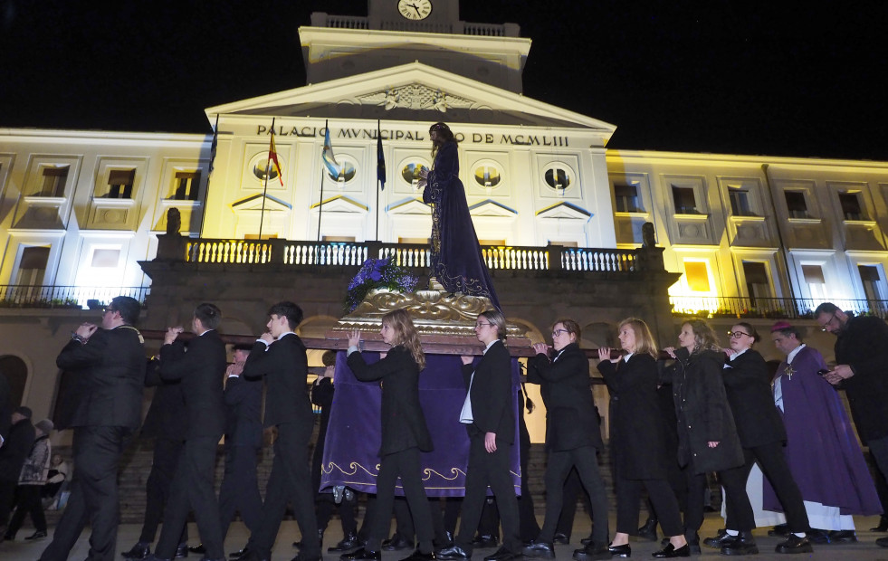 La crónica visual del Via Crucis de la Junta de Cofradías de Ferrol 2025